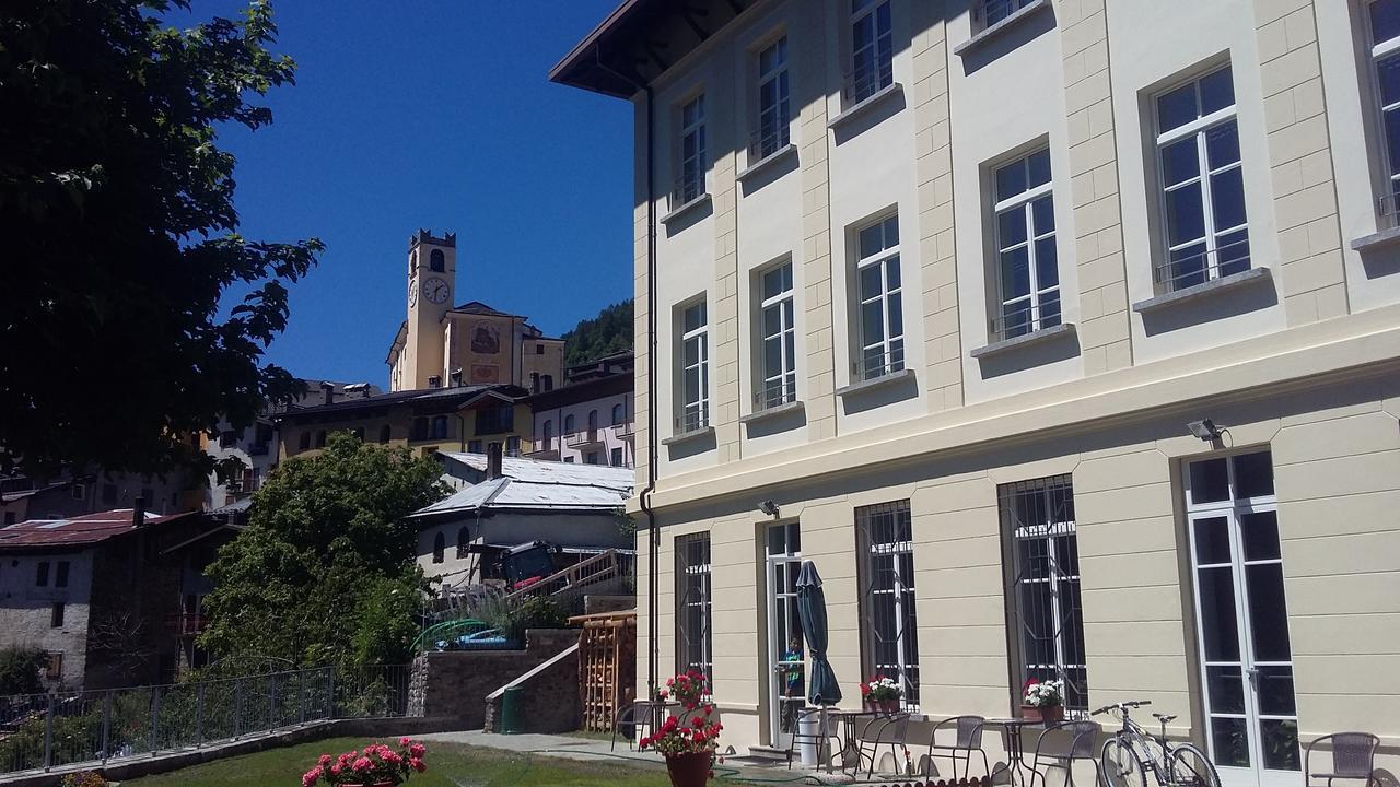La Vecchia Scuola Bed & Breakfast Villa d'Allegno Exterior photo